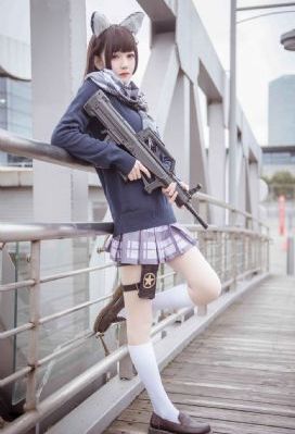 少女遇阿姨