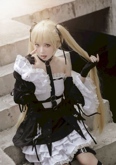 基里巴斯廉价的女人