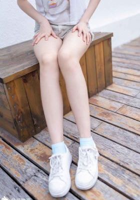 女邻居 电影