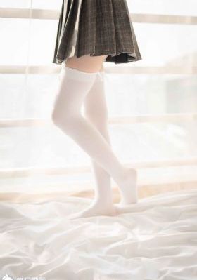 白色妖精泷泽萝拉