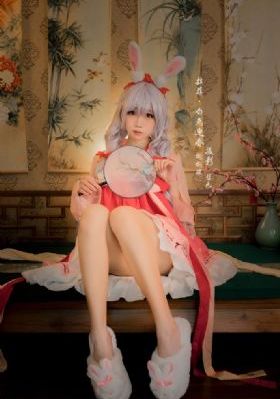 驱魔少女夏洛